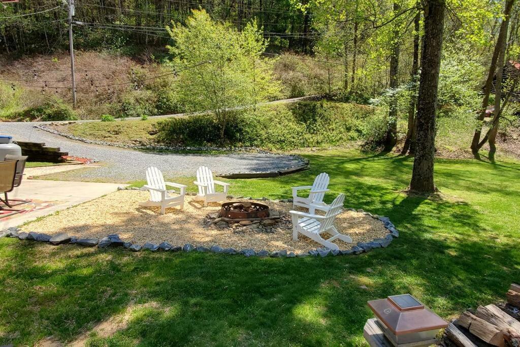 Waterwheel Cabin By The Creek Murphy Exterior foto